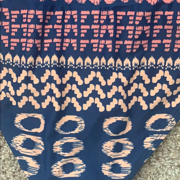 Tankini - Picture 4 of 4